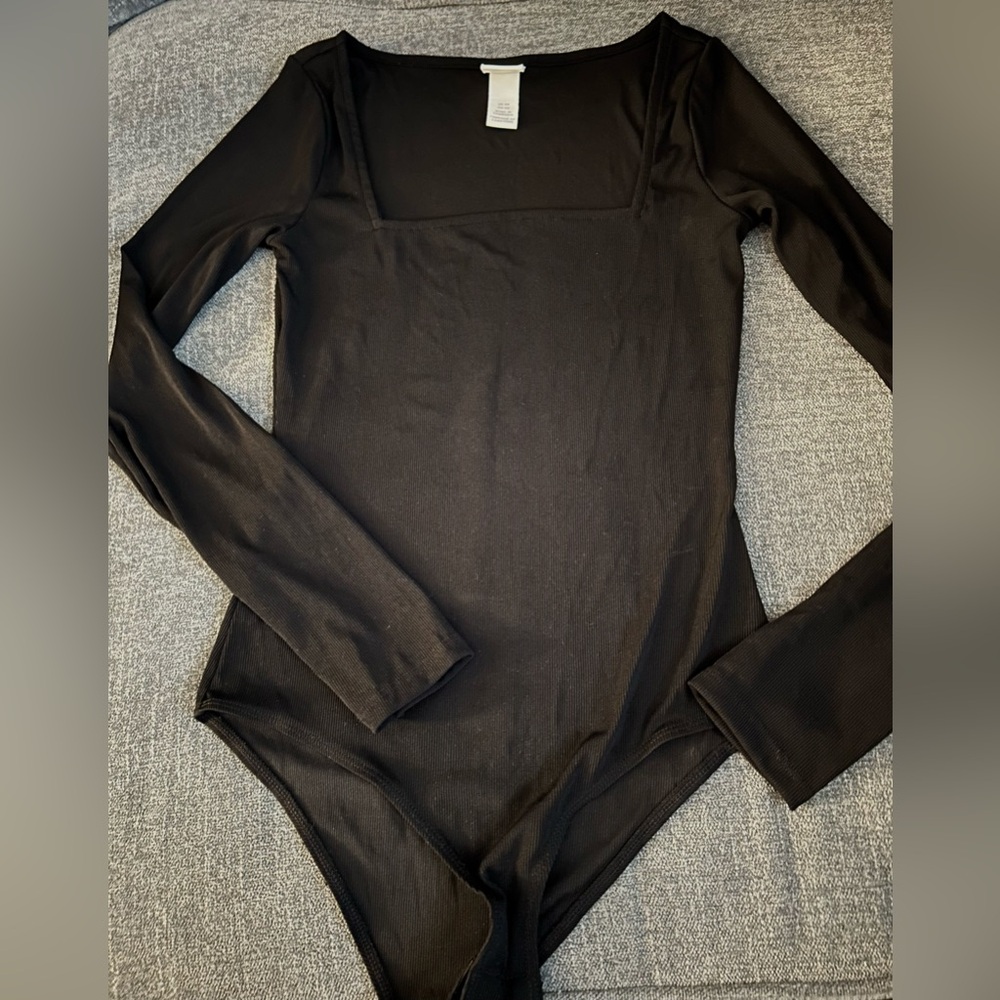 H&M black square neckline bodysuit